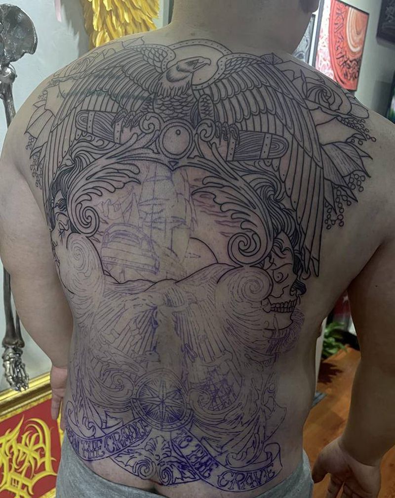 三分之一....纹身图片_背部Old School纹身图案