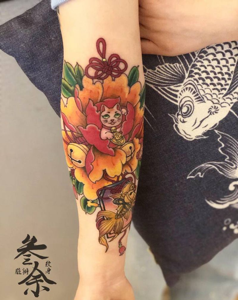 小招财猫纹身图片_手臂新传统纹身图案