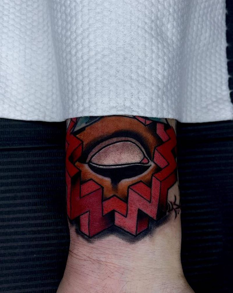 小臂拼接纹身图片_手臂Old School纹身图案