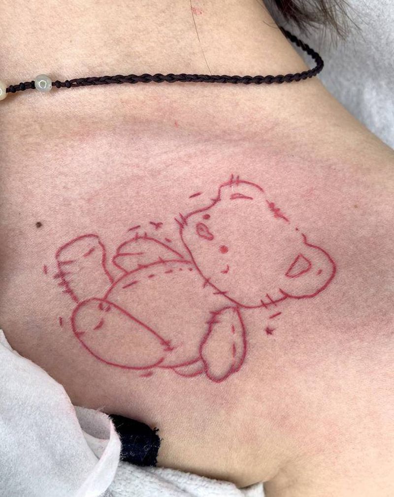 小熊纹身图片_胸部纹身图案