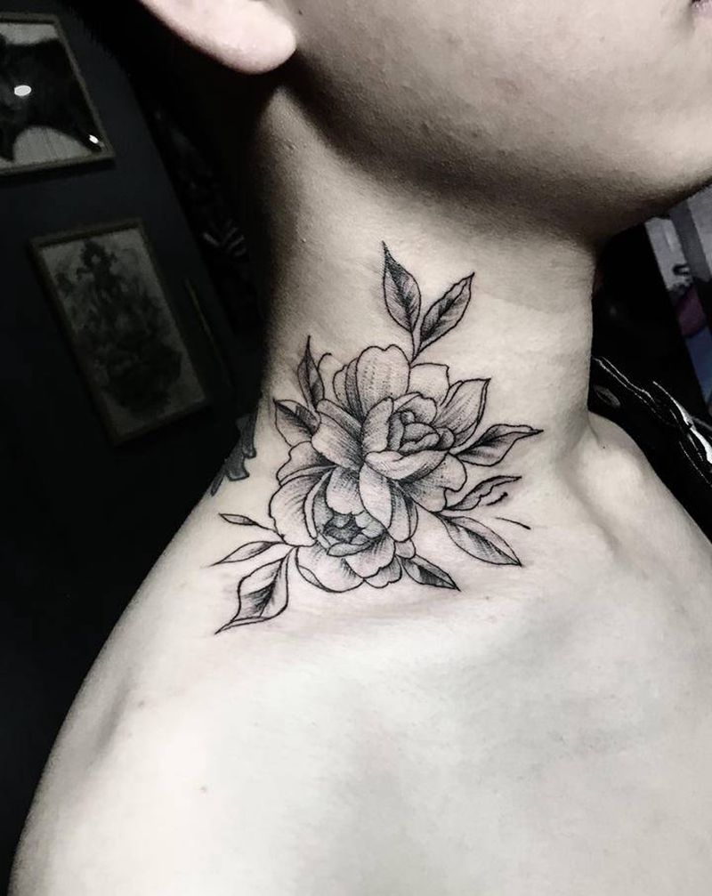 素花纹身图片_点刺纹身图案