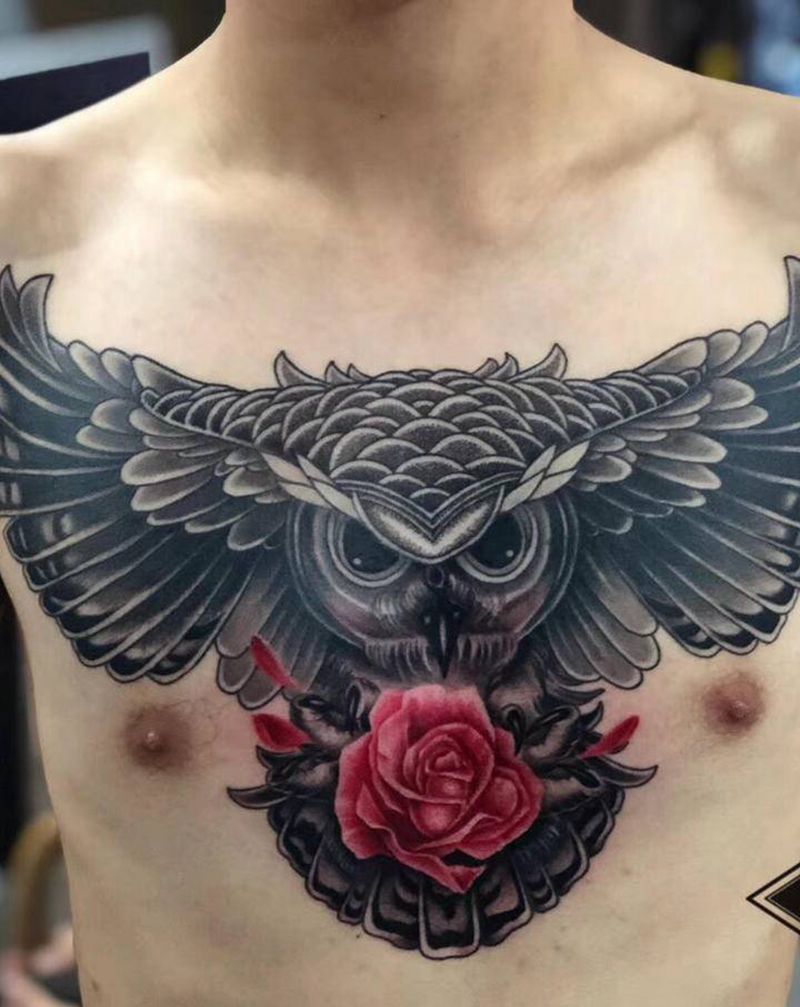 遮盖纹身图片_胸部纹身图案