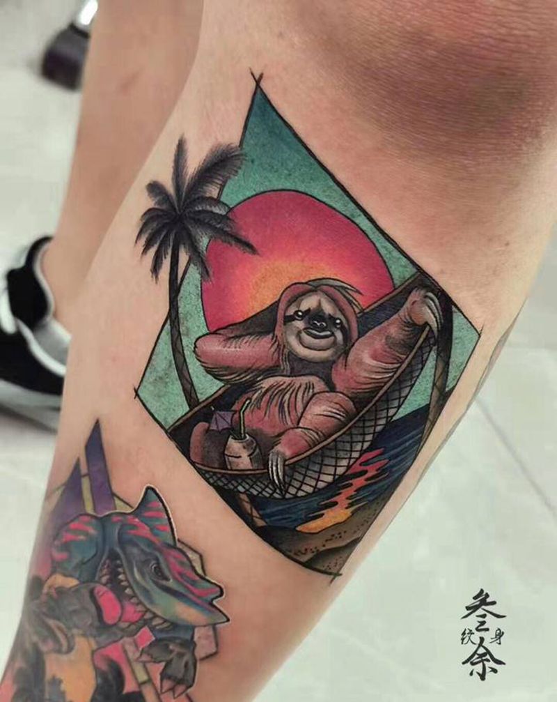 花腿继续纹身图片_腿部纹身图案