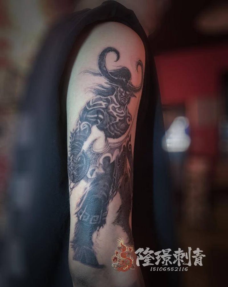 伊利丹，未完待续纹身图片_手臂欧美写实纹身图案