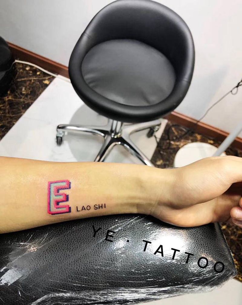 小图纹身图片_手臂纹身图案