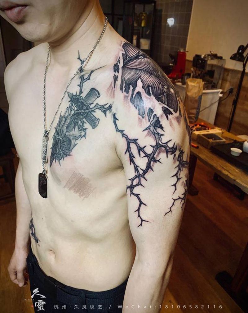 school纹身图片_肩部手臂New School纹身图案