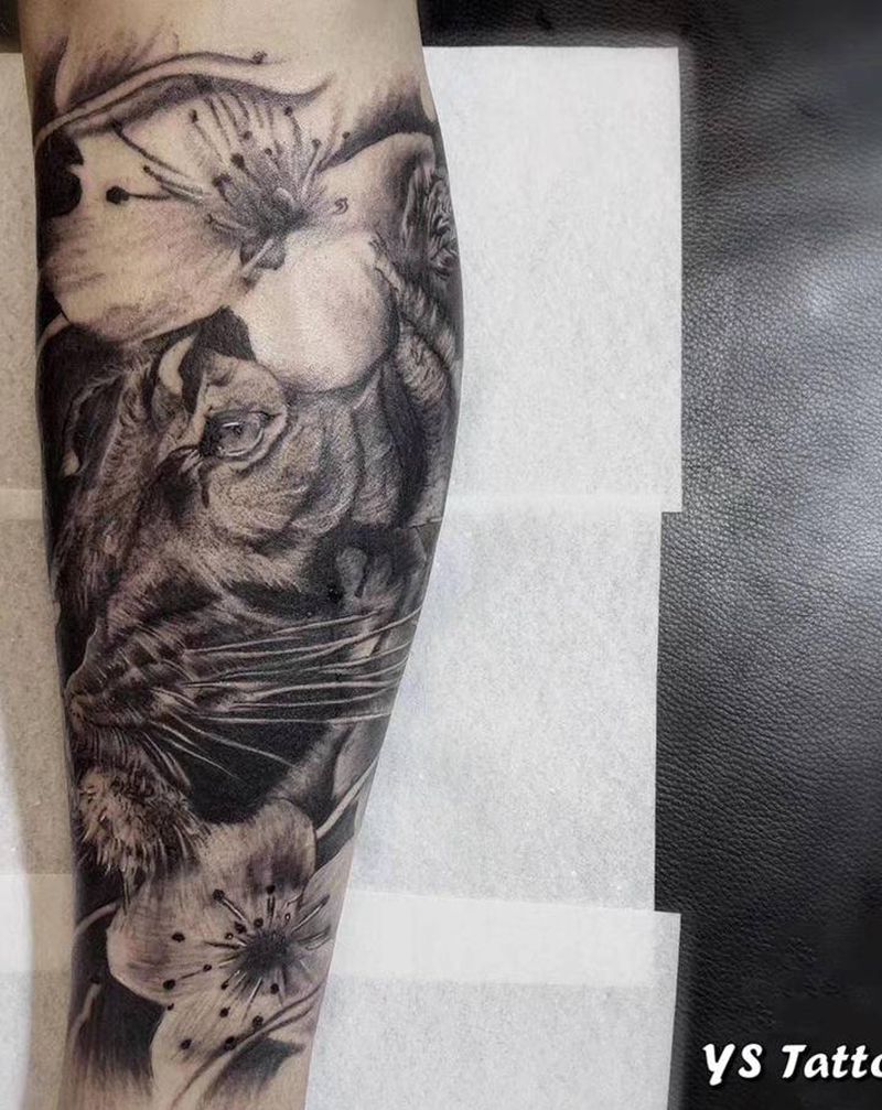 心有猛虎纹身图片_腿部纹身图案