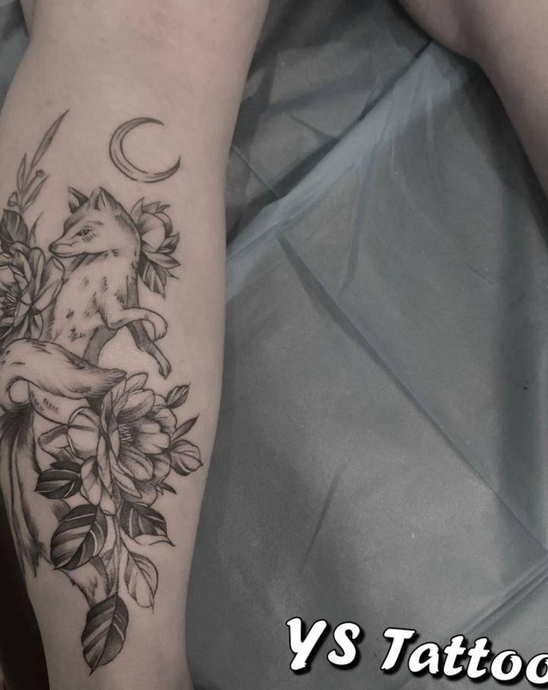 素纹身图片_腿部纹身图案