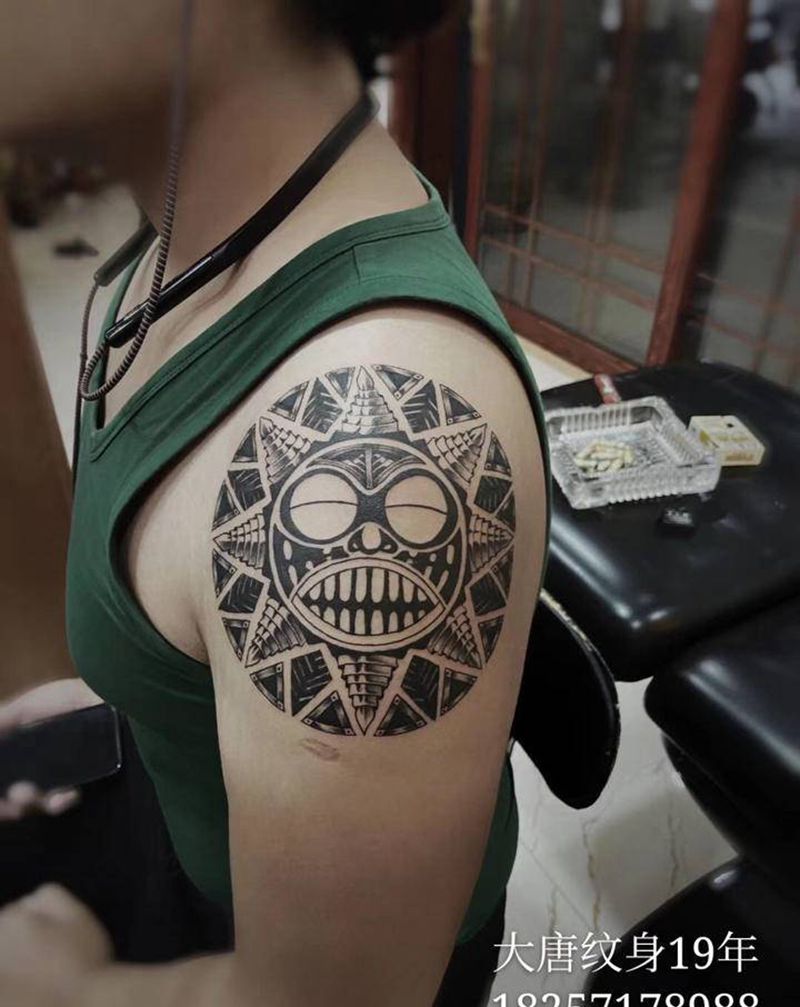 今日作品纹身图片_手部手臂图腾纹身图案