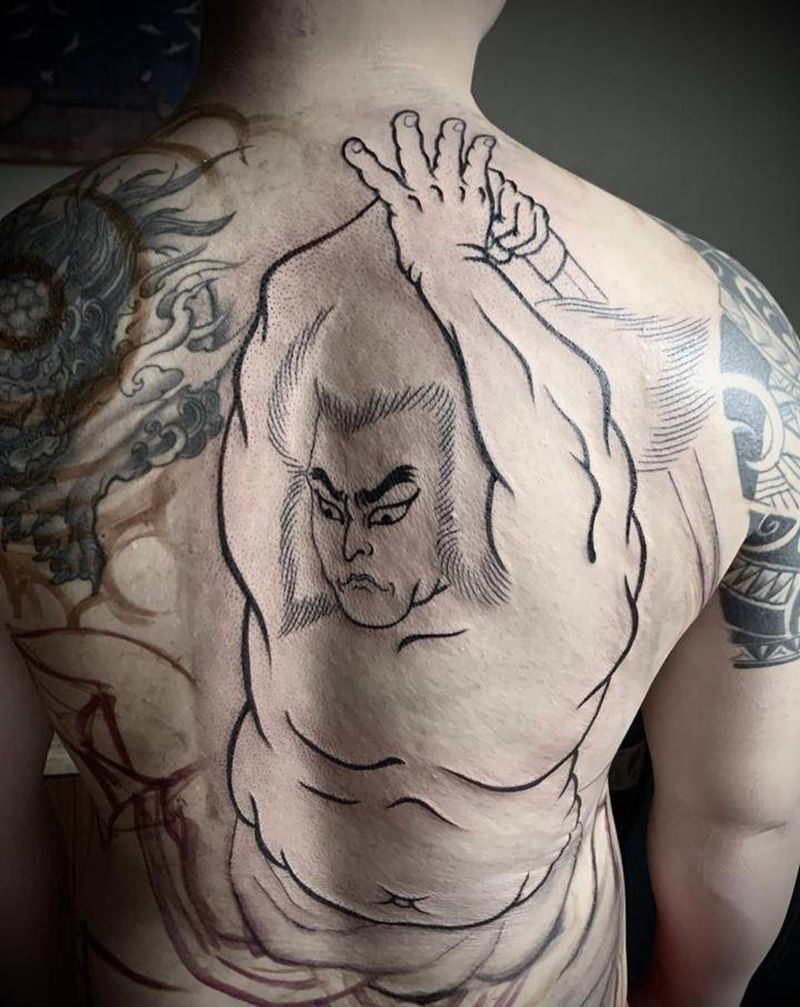 遮盖大满背，九纹龙史进纹身图片_背部臀部老传统纹身图案