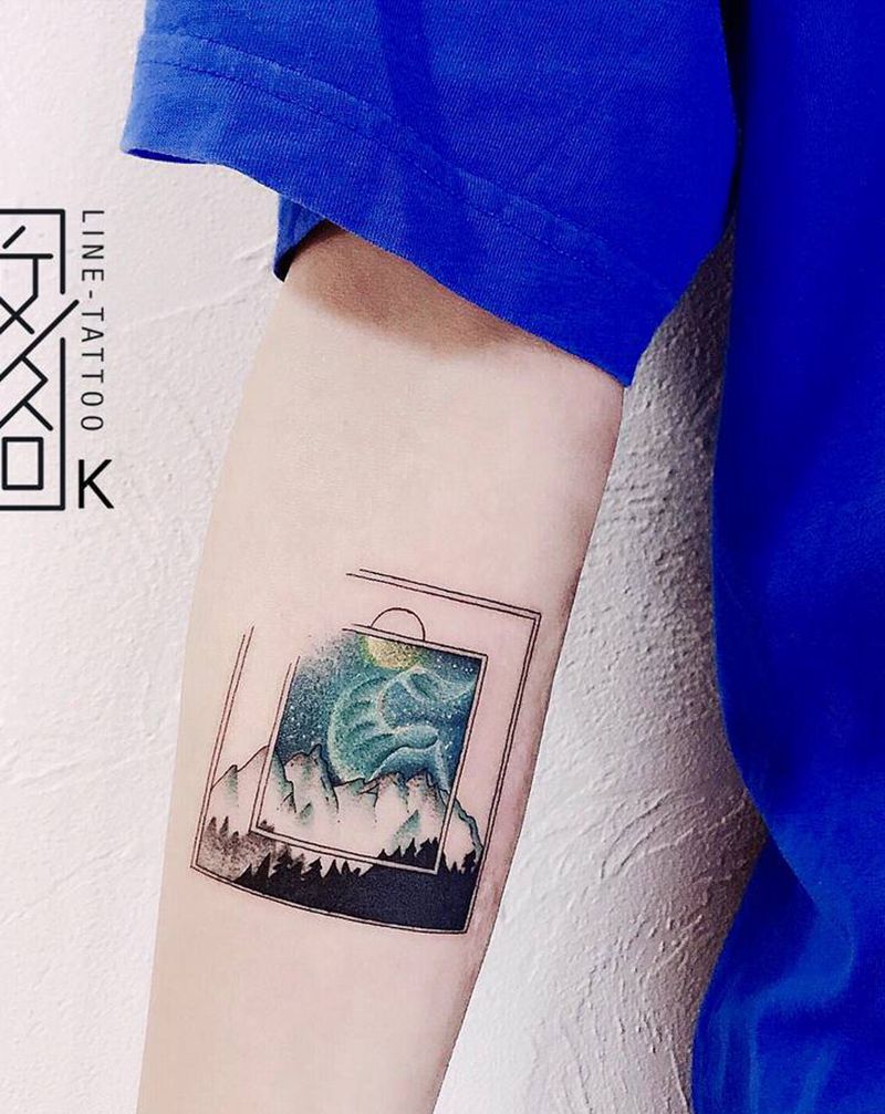 极光纹身图片_手臂风景星空极光纹身图案