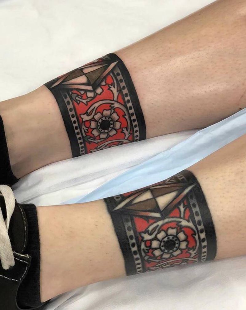 腿环纹身图片_腿部脚部纹身图案