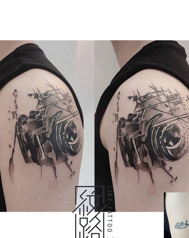 相机遮盖纹身图片_手臂水墨几何遮盖相机纹身图案