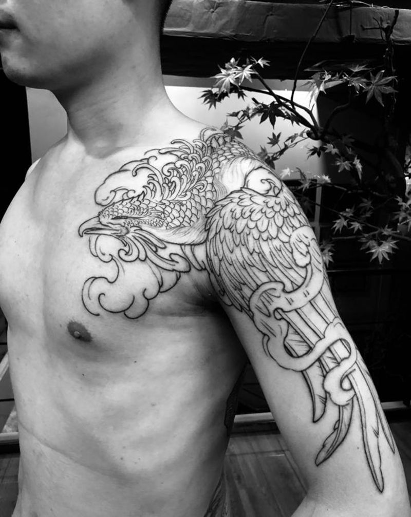 凤凰纹身纹身图片_肩部胸部新传统纹身图案