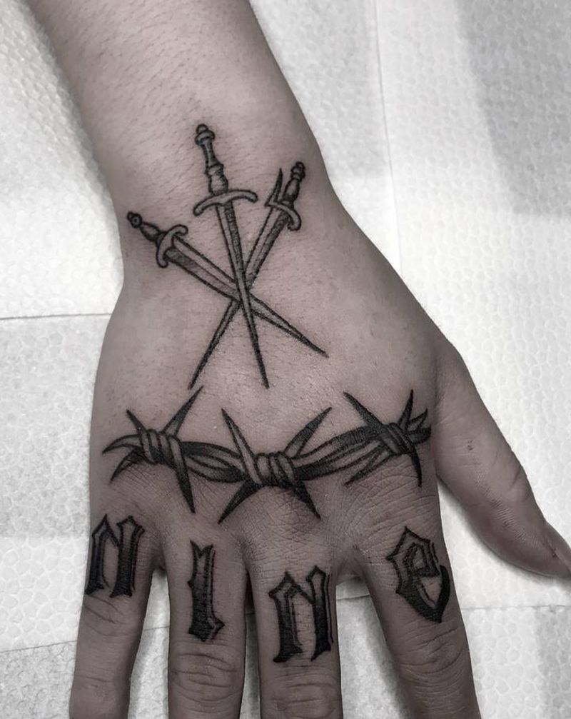 手背手指纹身纹身图片_手部几何点刺纹身图案