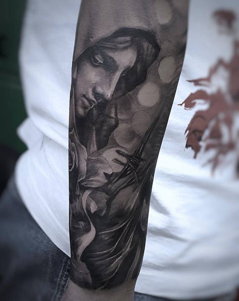 圣母纹身图片_手臂欧美写实纹身图案