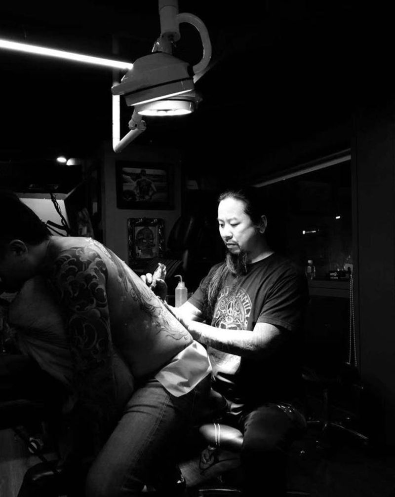 工作中纹身图片_趣谈纹身图案