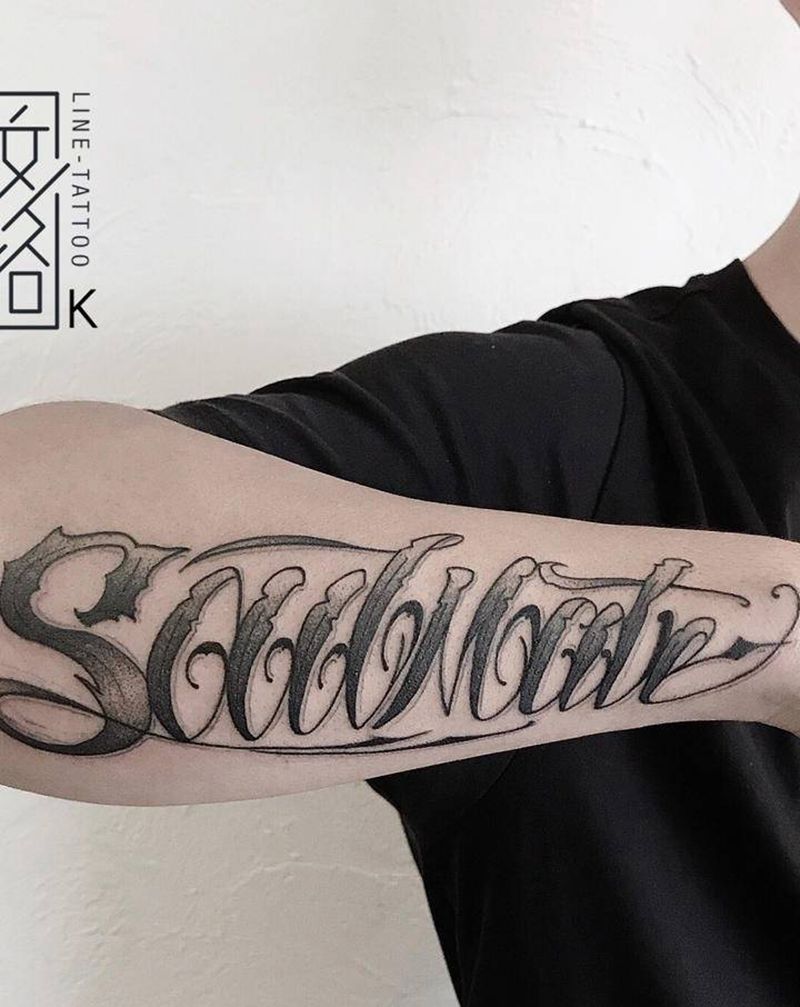 花体字纹身图片_手臂花体字纹身图案