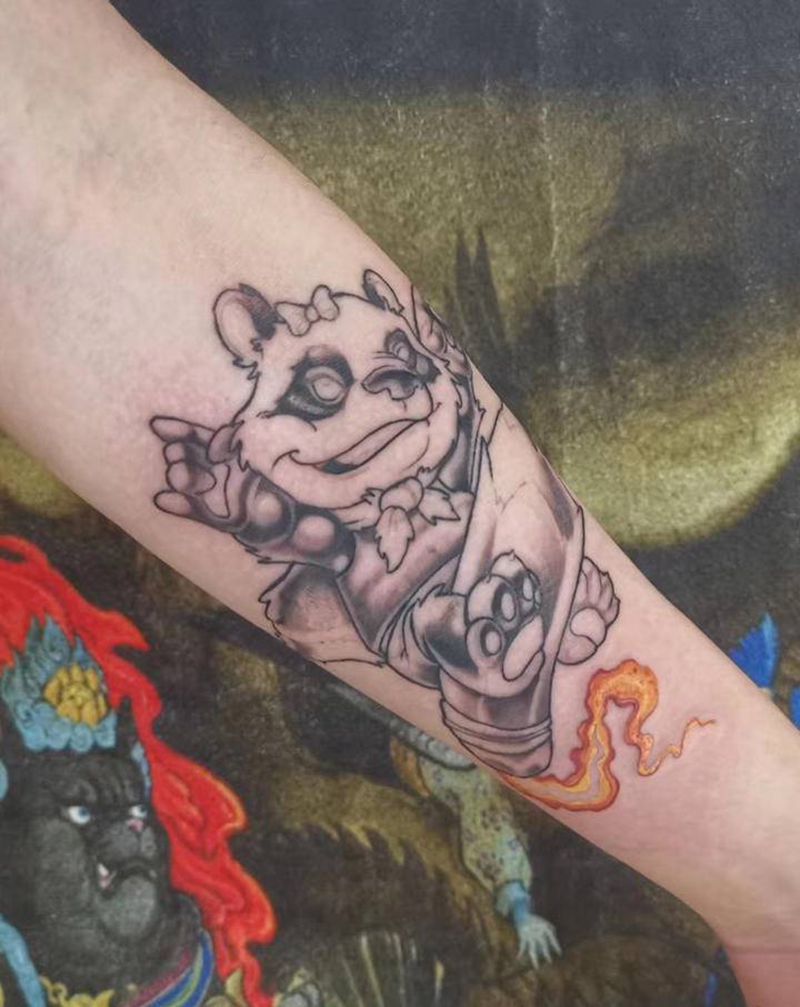 hiphop熊猫纹身图片_New School纹身图案