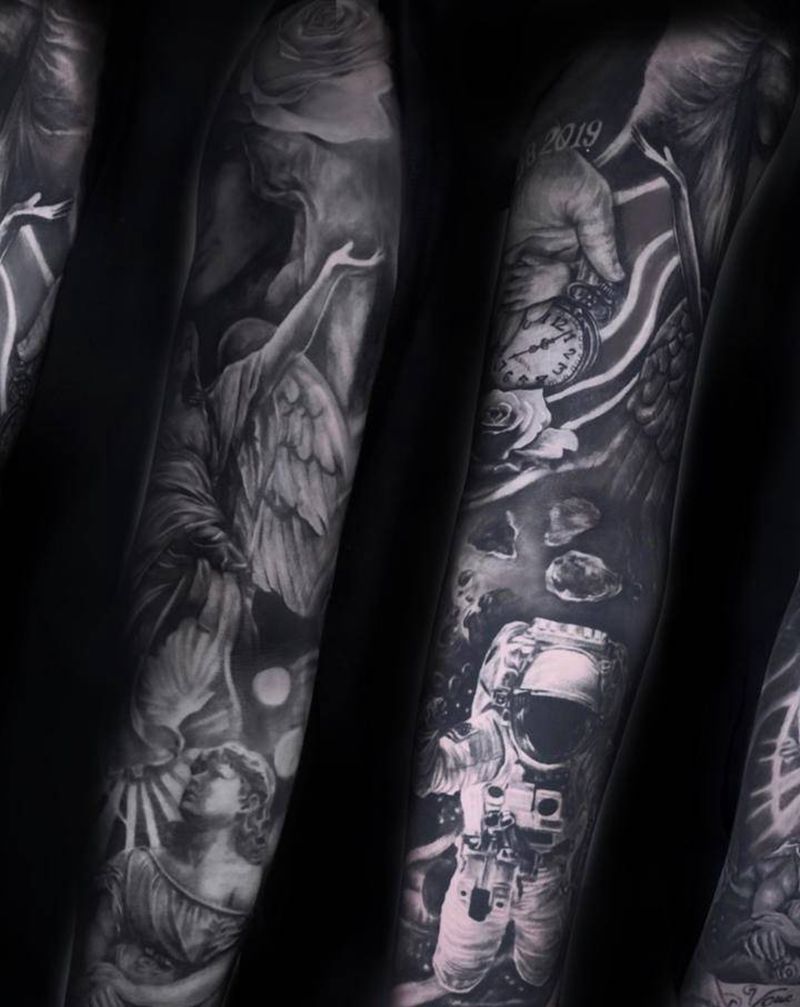 雕塑作品花臂纹身图片_手臂欧美写实纹身图案