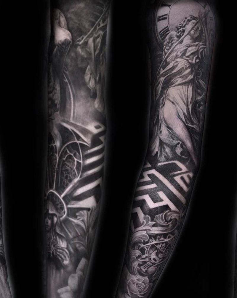 雕塑花臂纹身图片_手臂欧美写实纹身图案