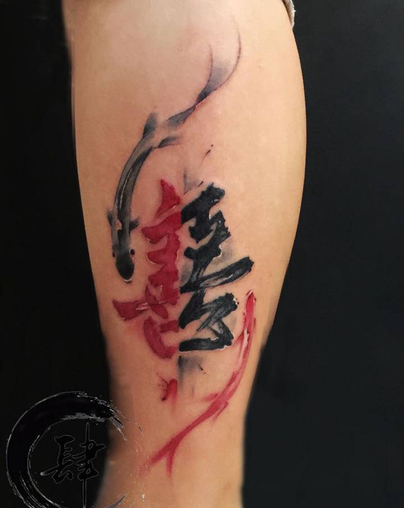 水墨风纹身图片_腿部水墨纹身图案