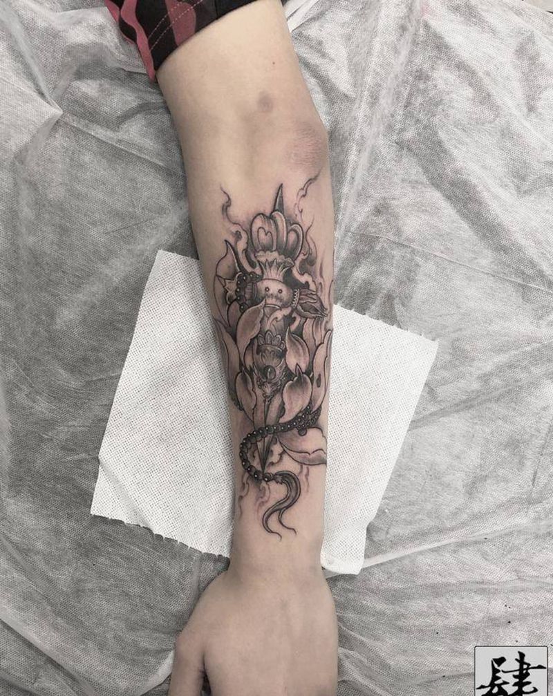 降魔杵纹身图片_手臂新传统老传统降魔杵纹身图案