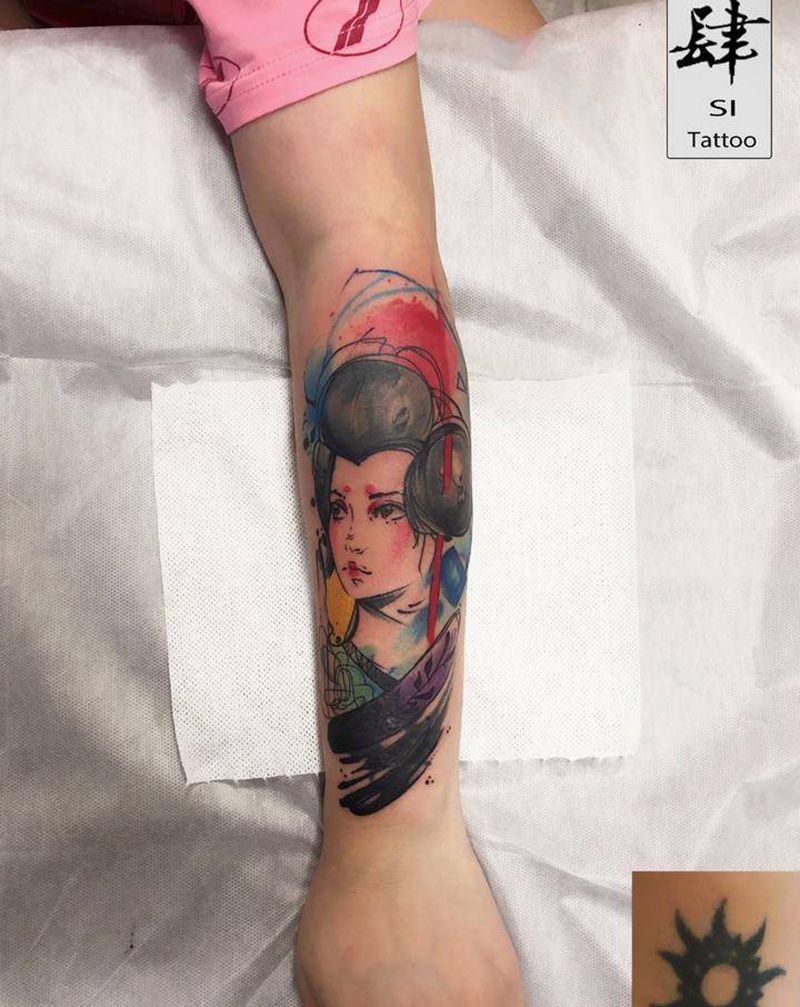 人像纹身图片_手臂水彩遮盖纹身图案