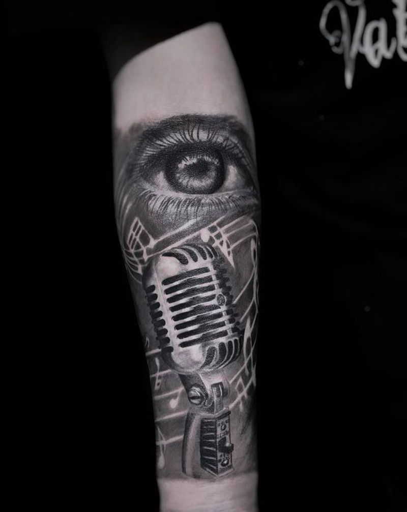 麦克风纹身图片_手臂欧美写实纹身图案