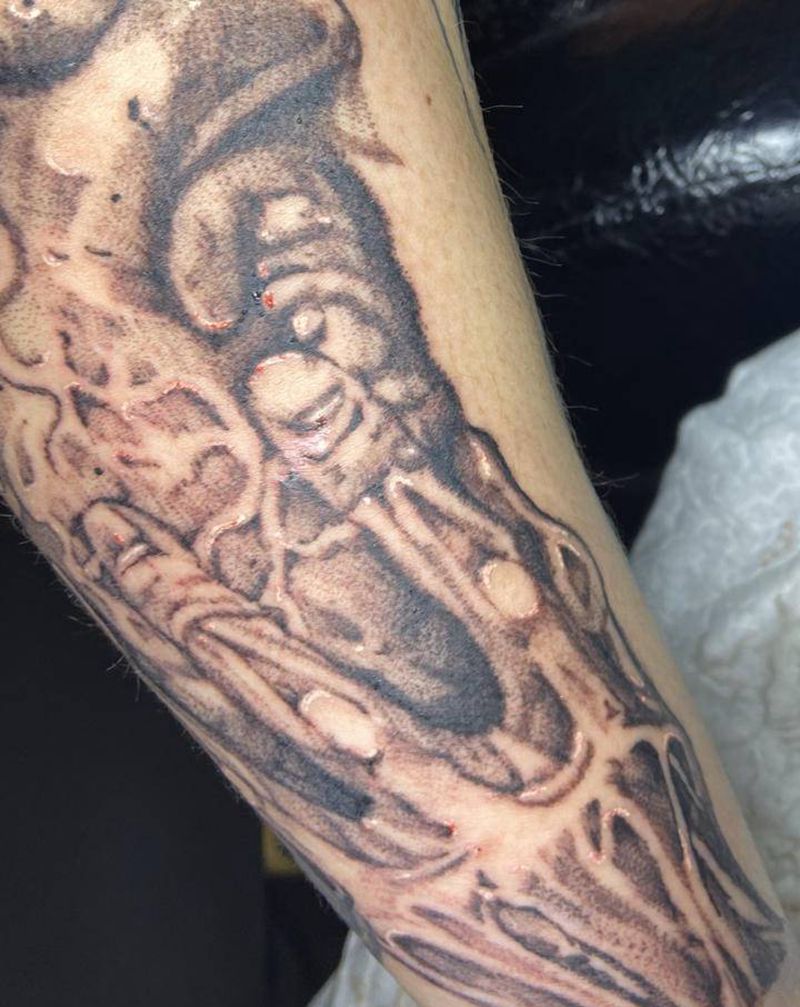 心脏纹身图片_手臂欧美写实纹身图案