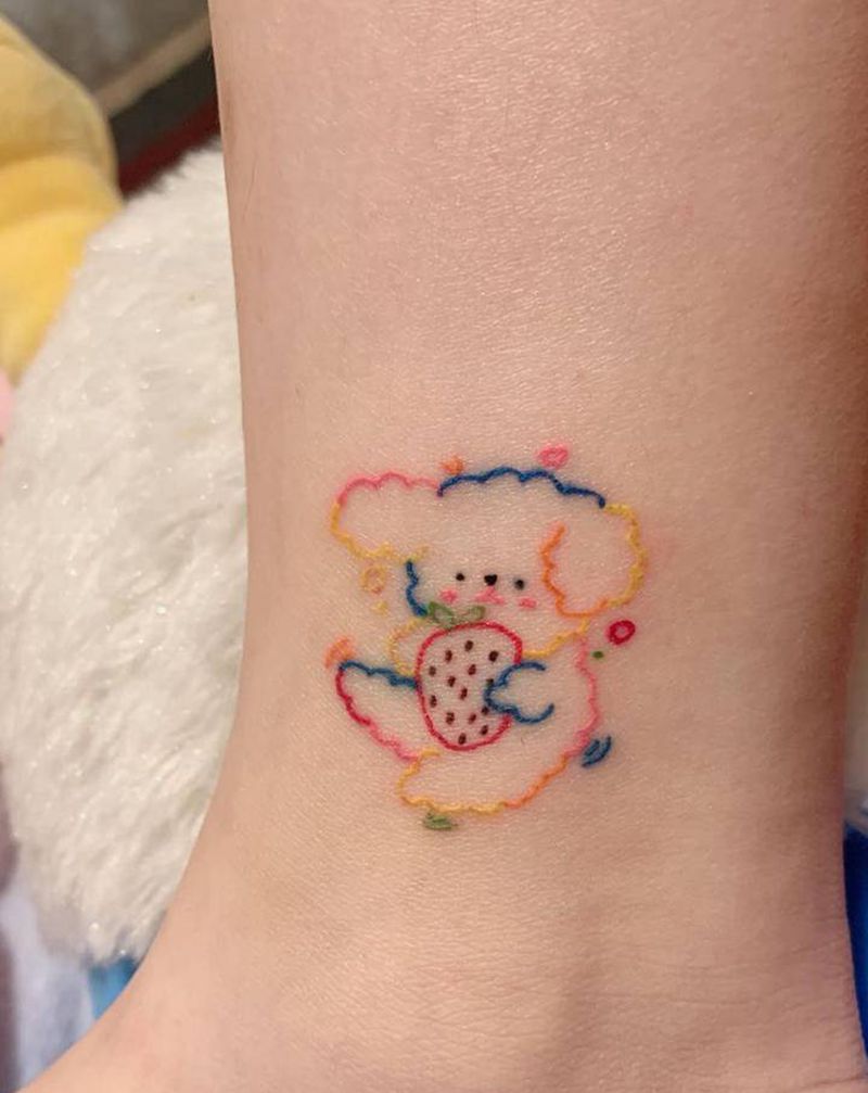 小图纹身图片_脚部几何纹身图案