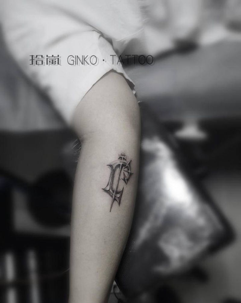 联盟纹身图片_手臂欧美写实游戏 魔兽纹身图案