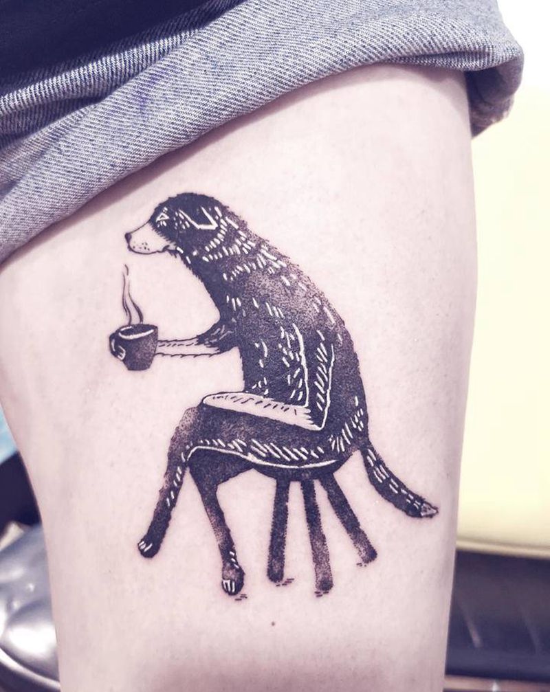 喝早茶纹身图片_腿部纹身图案