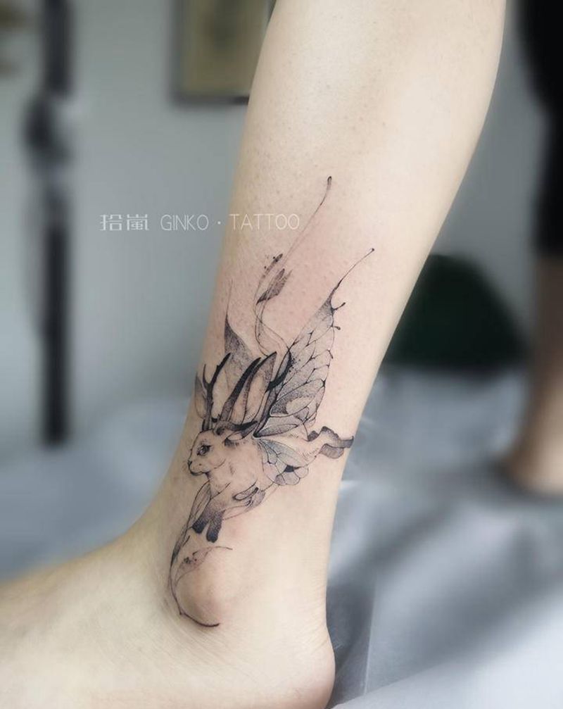 兔仙纹身图片_腿部脚部兔纹身图案