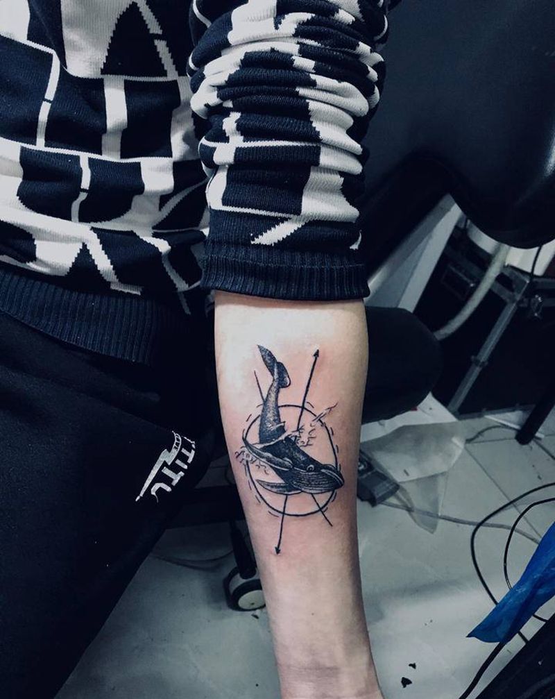 鲸鱼纹身图片_手臂纹身图案