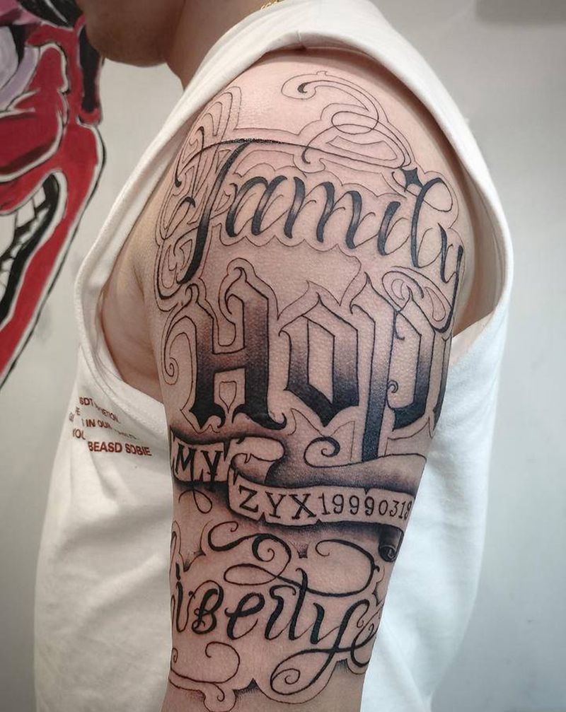 花体字纹身图片_手臂纹身图案