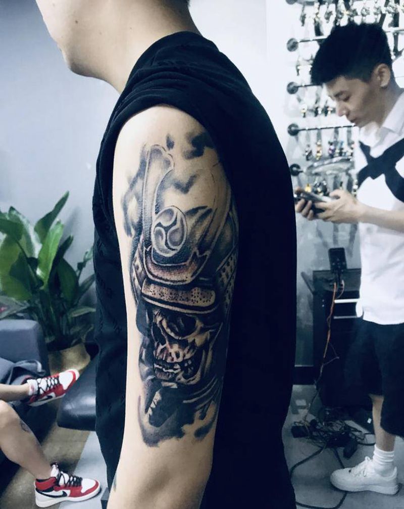 鬼武士纹身图片_手臂欧美写实纹身图案