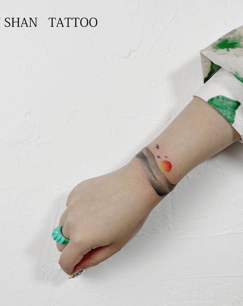 水墨手环纹身图片_手臂手部水墨纹身图案