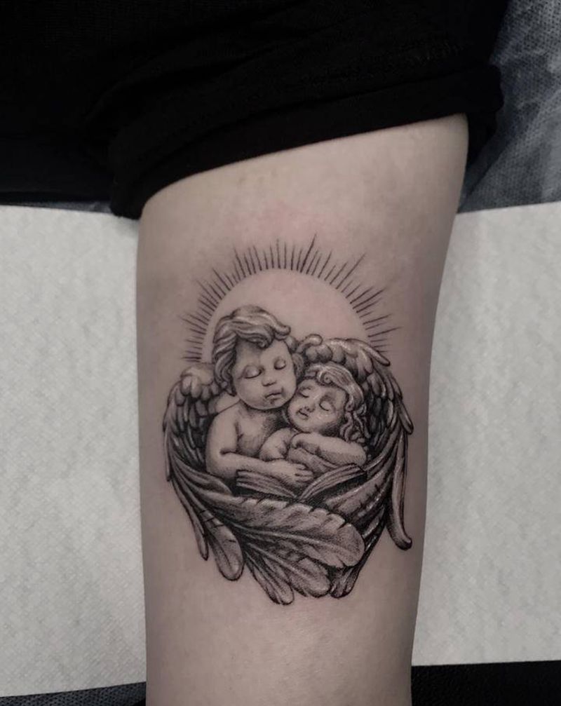 天使宝宝纹身图片_欧美写实纹身图案
