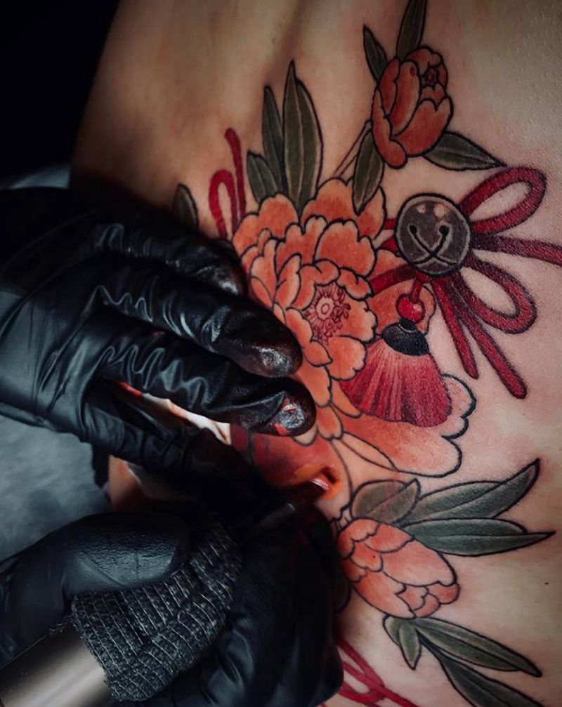 遮盖作品纹身图片_腰部New School纹身图案