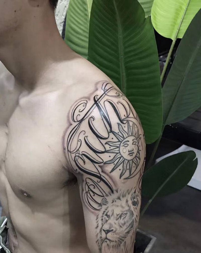 字体纹身图片_肩部花体字纹身图案