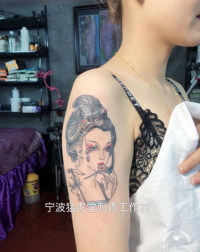 艺妓纹身图片_臀部手臂新传统老传统纹身图案