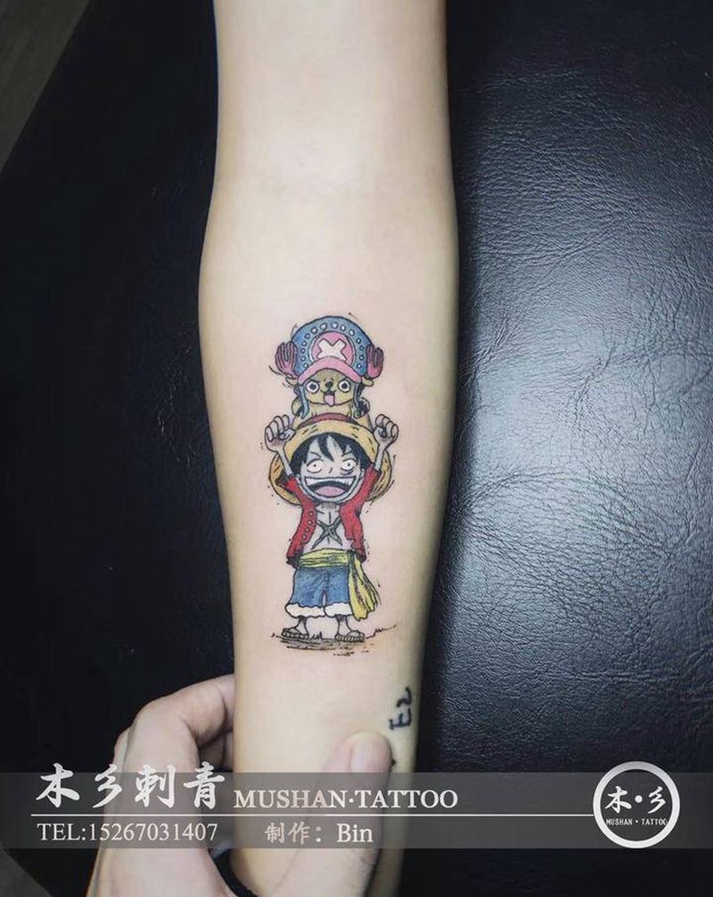 路飞乔巴纹身图片_手臂动漫纹身图案