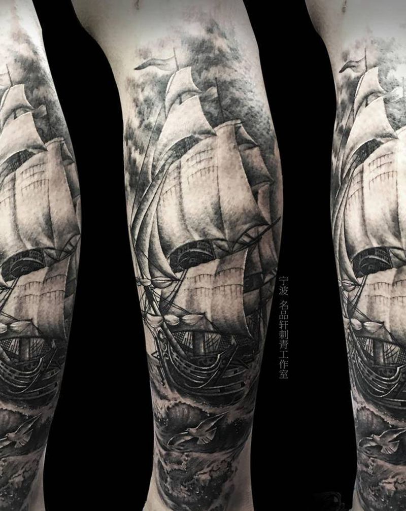 帆船纹身纹身图片_腿部欧美写实帆船纹身图案