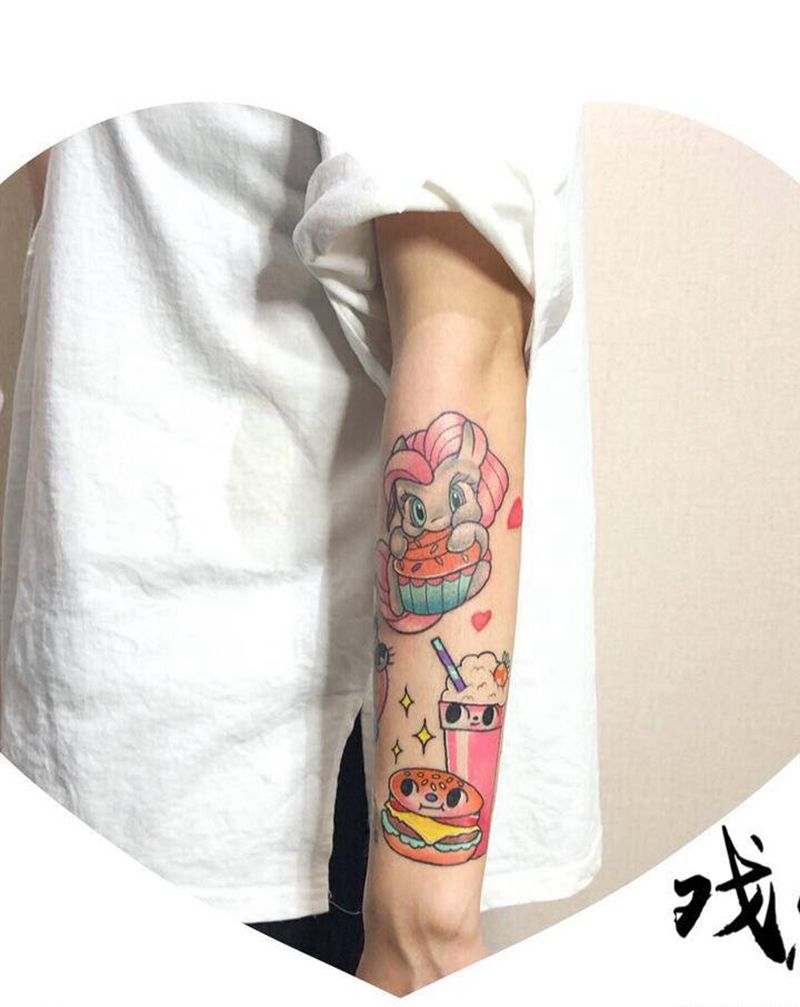 拼接小臂纹身图片_手臂New School纹身图案