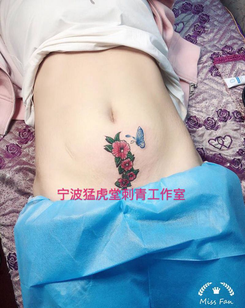 花纹身图片_背部肩部新传统老传统纹身图案