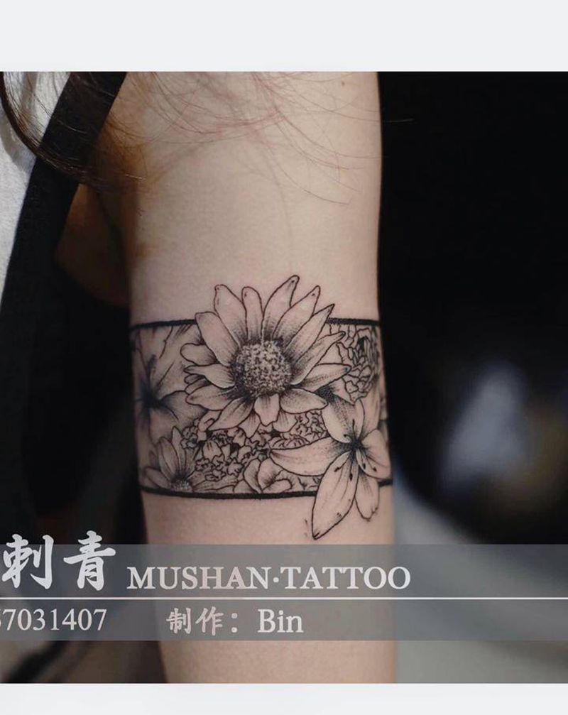 花臂环纹身图片_手臂点刺纹身图案