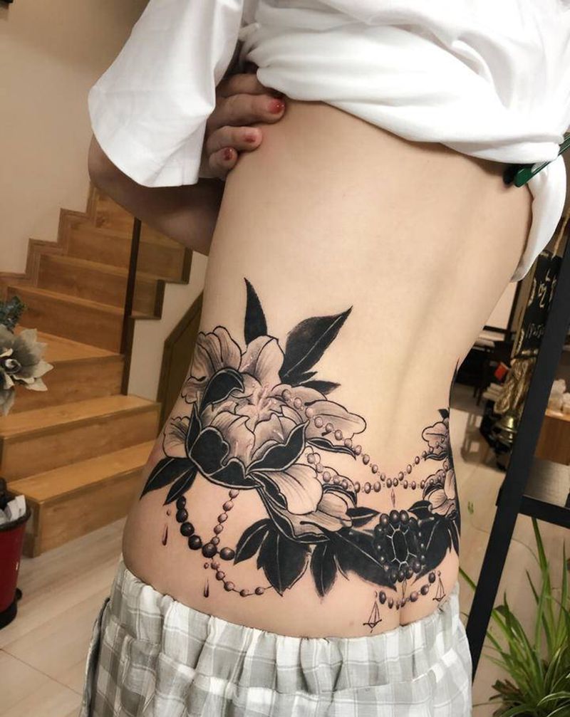 遮盖纹身图片_腰部纹身图案