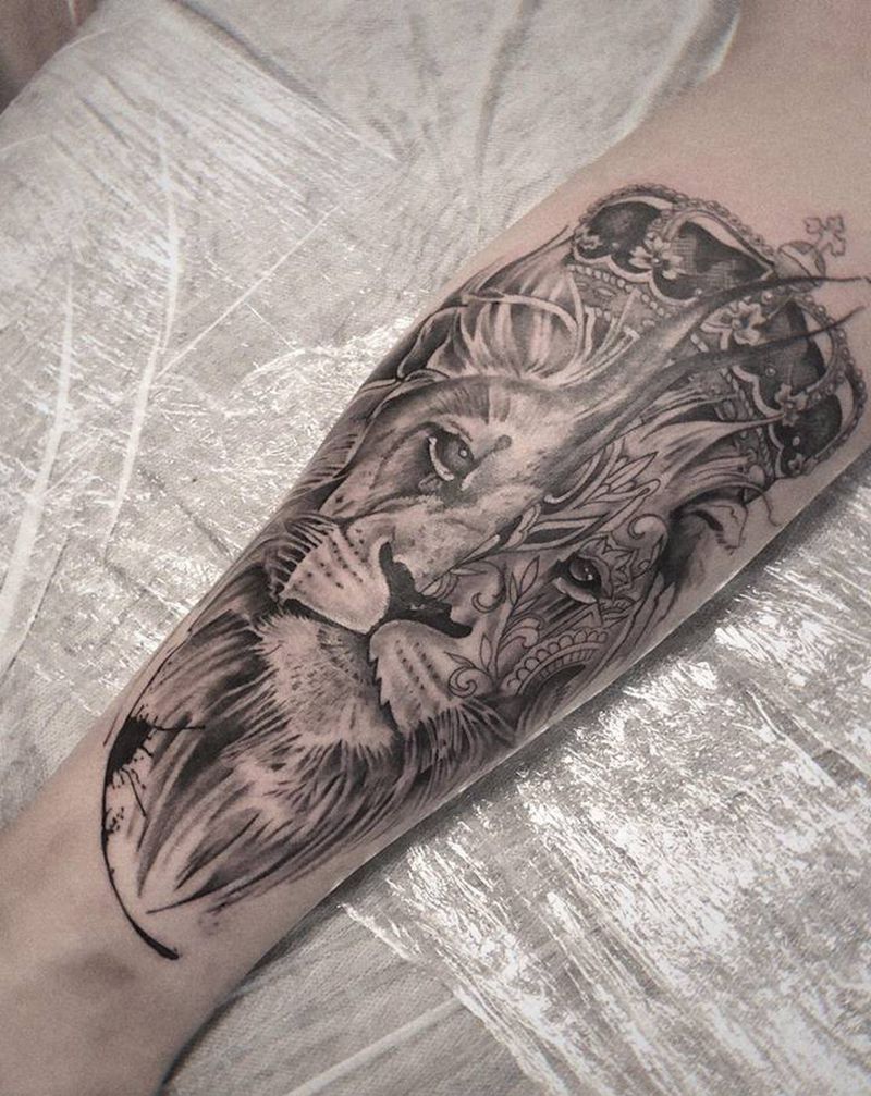 狮子纹身图片_腿部欧美写实纹身图案