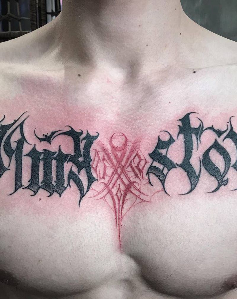 花胸纹身图片_胸部花体字纹身图案